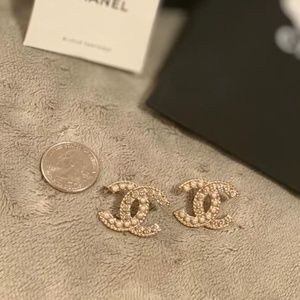 100% Authentic 2020 Chanel Large Earrings Studs